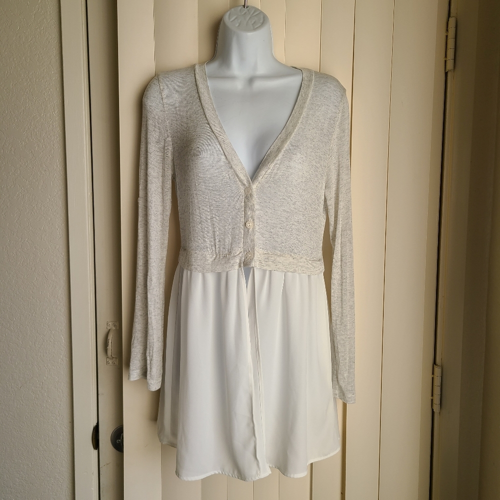 Monteau Light & Sheer Cardigan, Junior's Size M